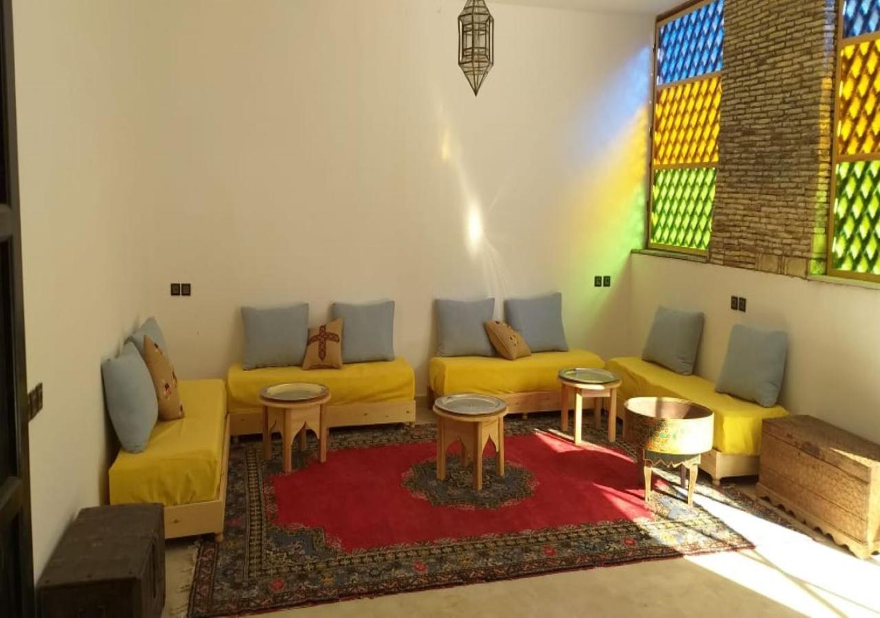 Kasr Tin Hinane Hotel Мерцуга Екстериор снимка
