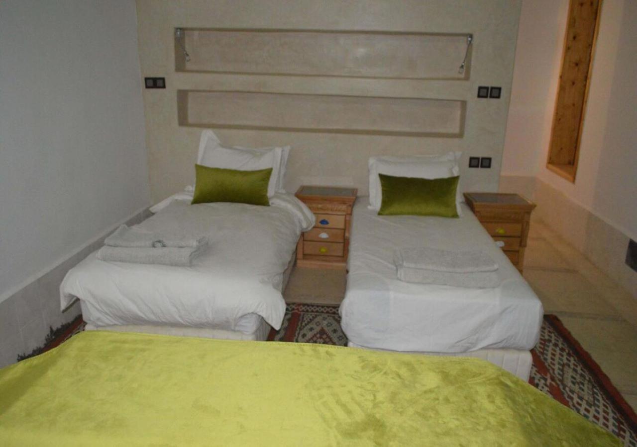 Kasr Tin Hinane Hotel Мерцуга Екстериор снимка